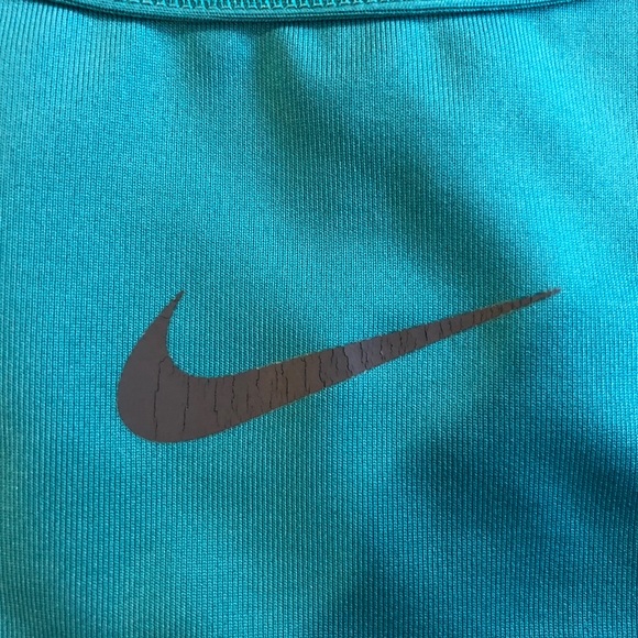 Nike Sports Bra - Picture 2 of 3